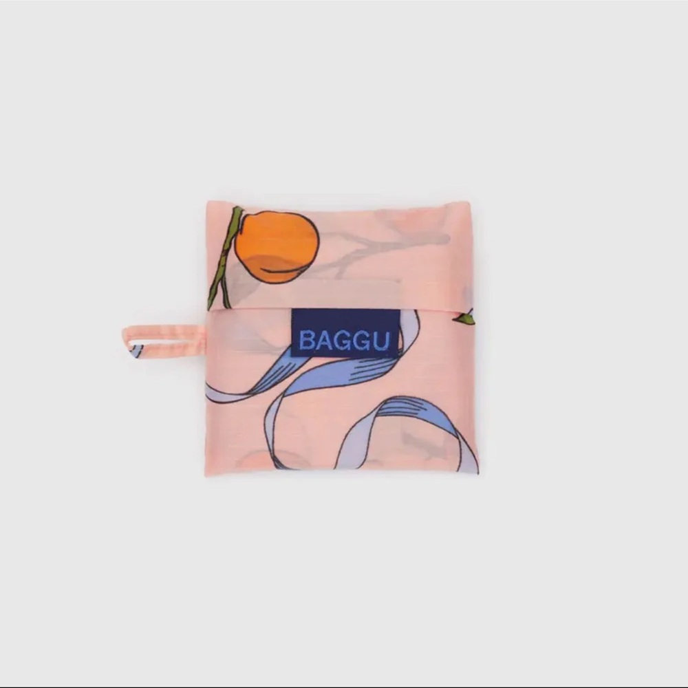 BAGGU apricots and ribbons baby Baggu